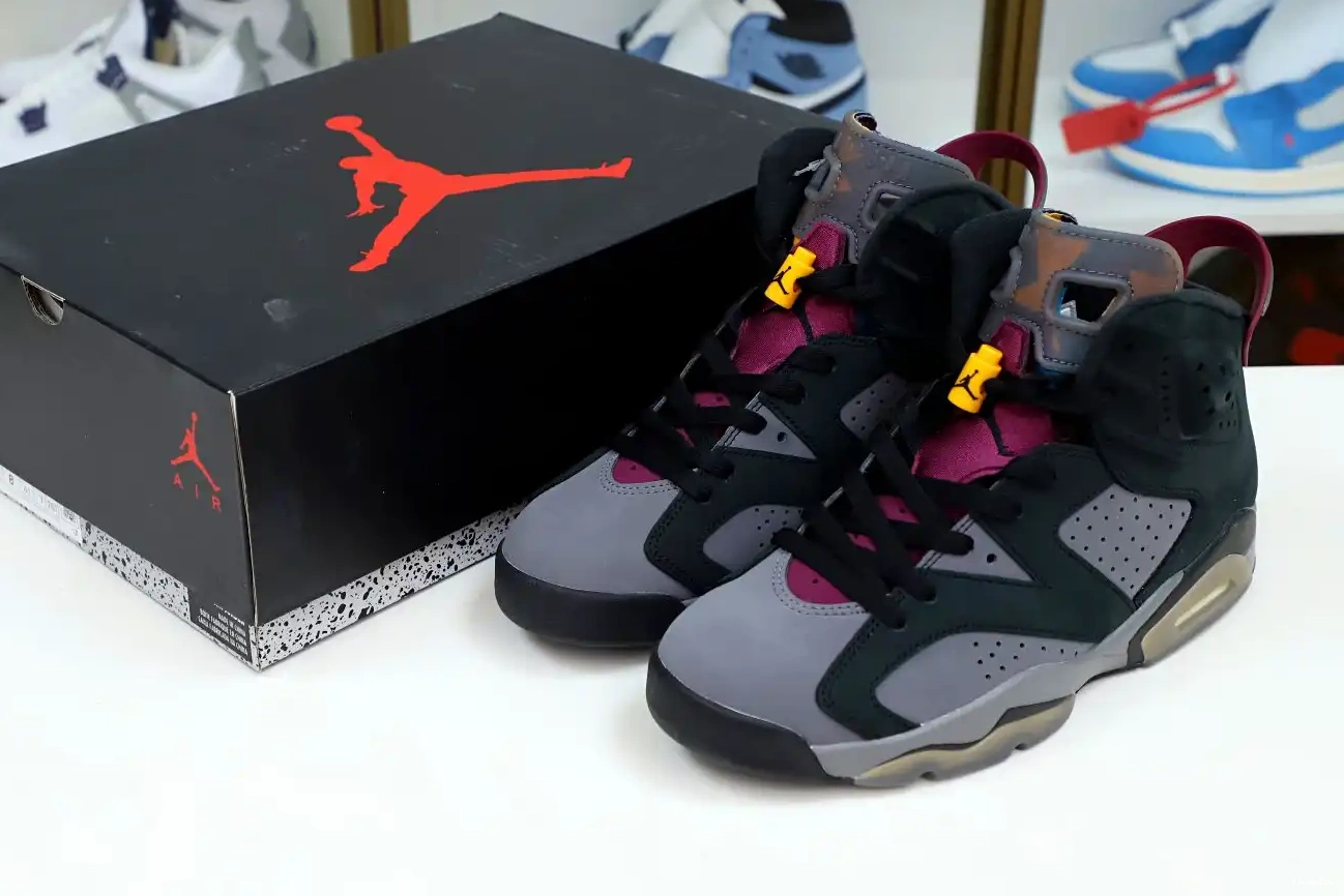 JORDAN AIR BORDEAUX RETRO 6 0617
